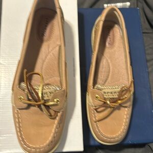 Sperry Boat Shoes Top-Sider Angelfish Boat Leather Like new Creme tan w gold